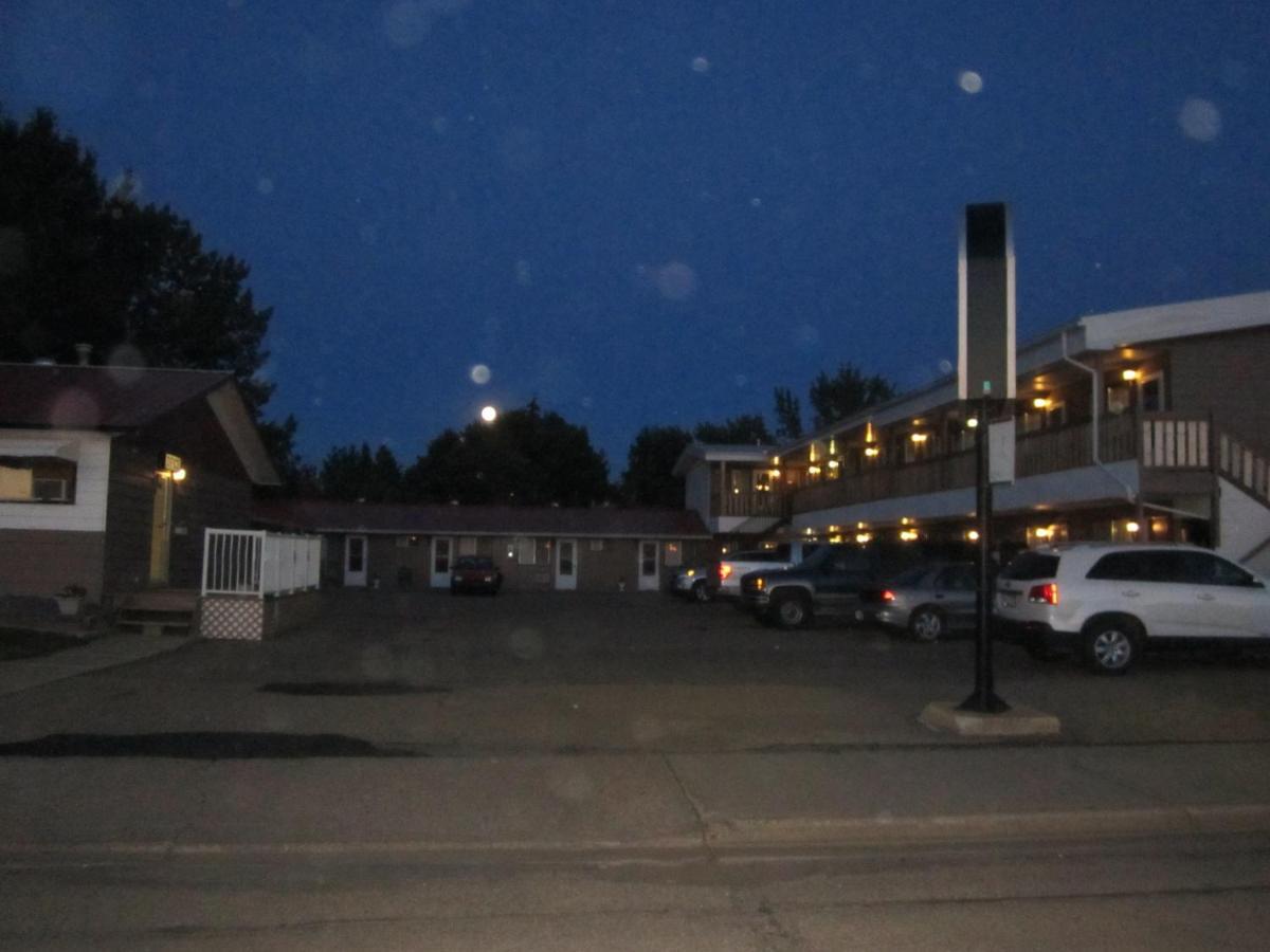 Viking Lamplighter Motel Exteriér fotografie